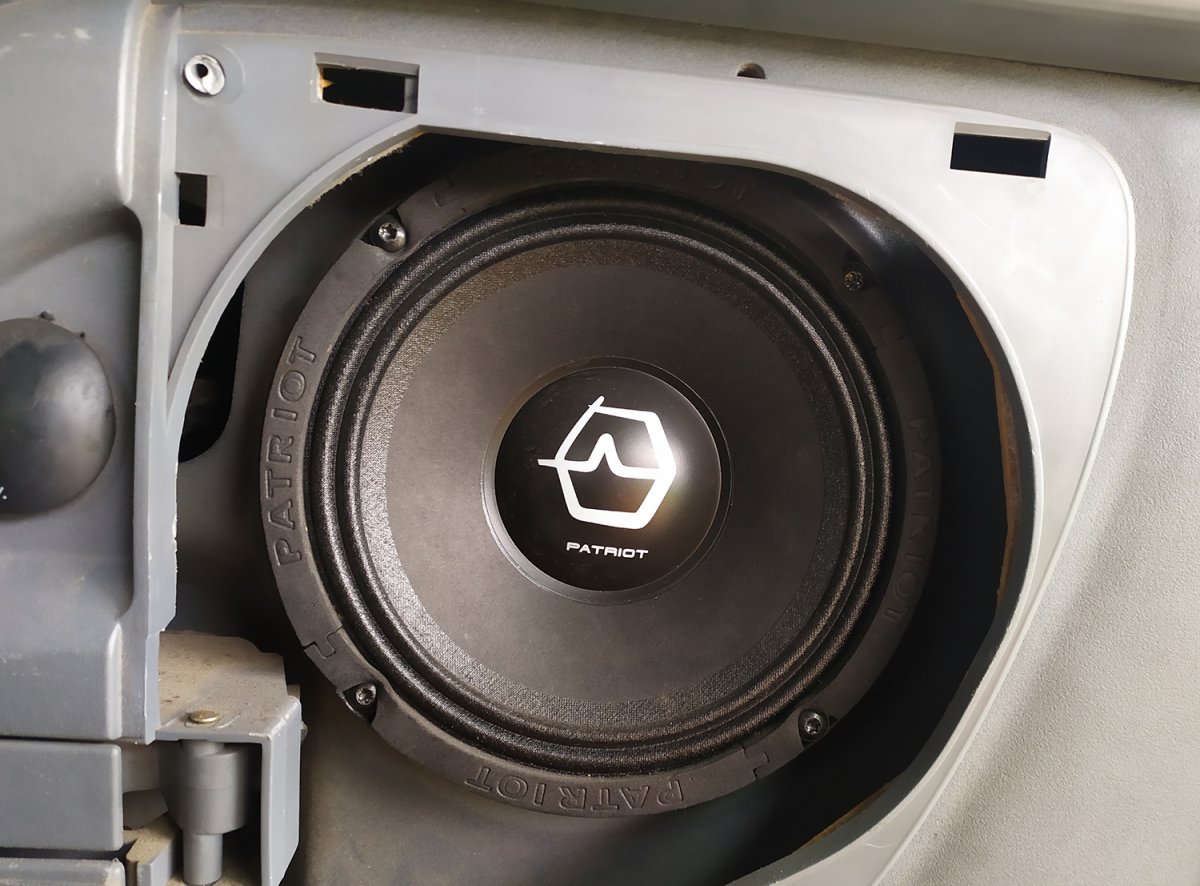 Выглядит классно, и встал на родное место